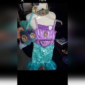 Disney'Princess Ariel from The Little mermaid 4/6 costume with extra accessories
